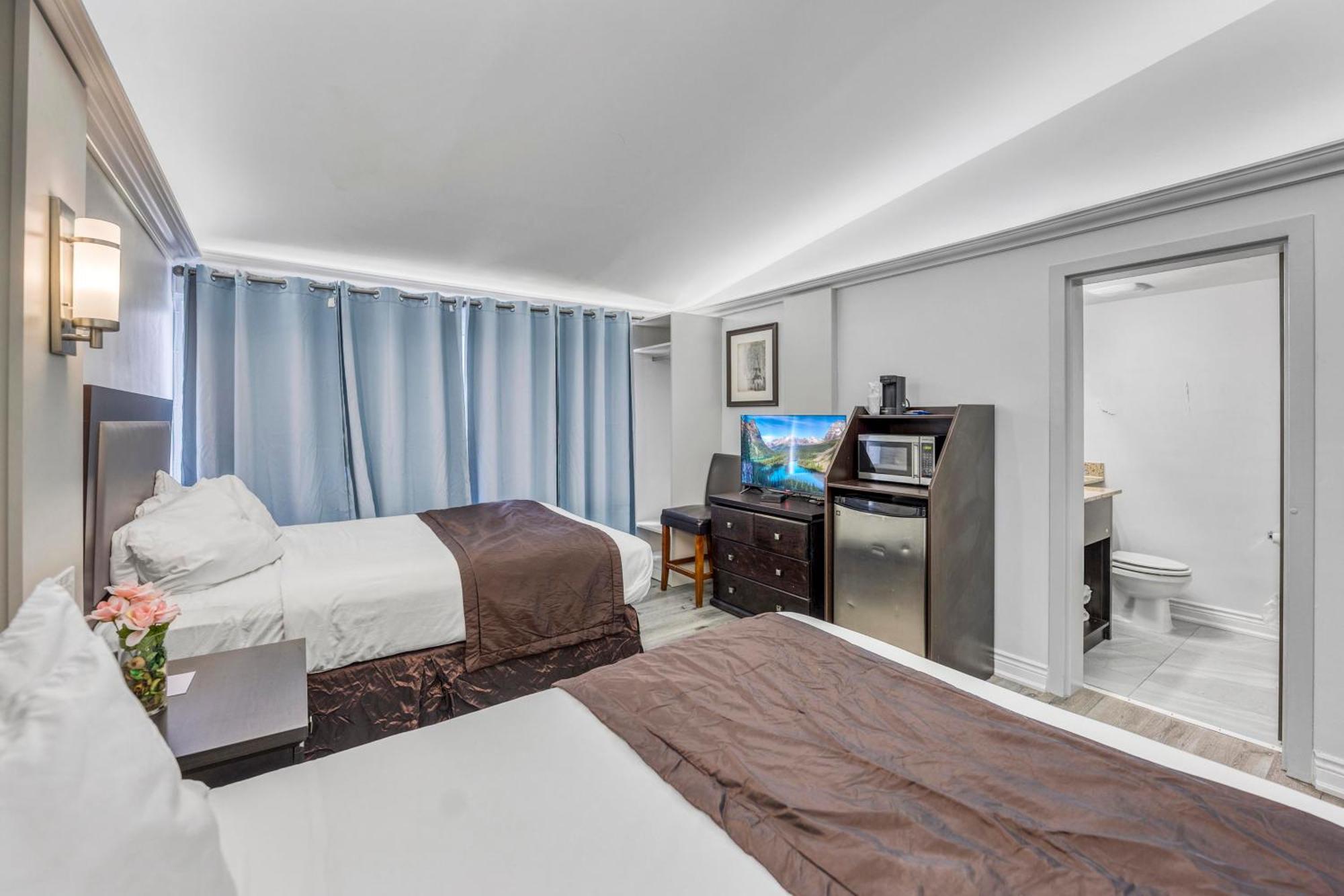 Travelodge By Wyndham Sarnia Ngoại thất bức ảnh